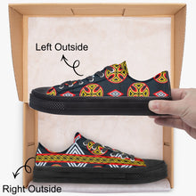 Load image into Gallery viewer, Black Sneaker Black Converse Low Tops Black Sneaker